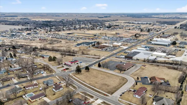 $330,000 | 0 East Inman, Beloit, WI 53511