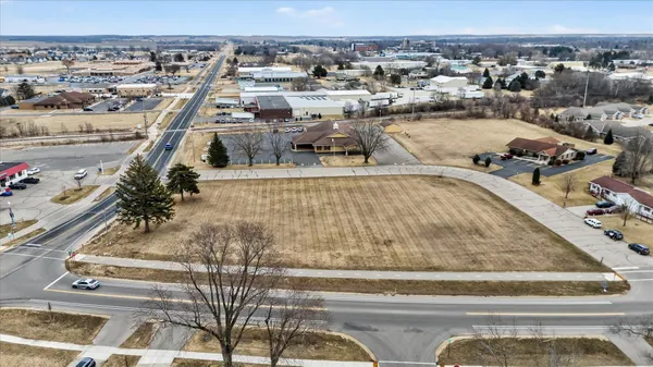 $330,000 | 0 East Inman, Beloit, WI 53511