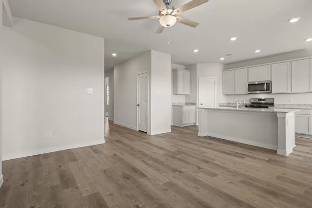 $294,900 | 4521 Wisenbaker Way, Bryan, TX 77845