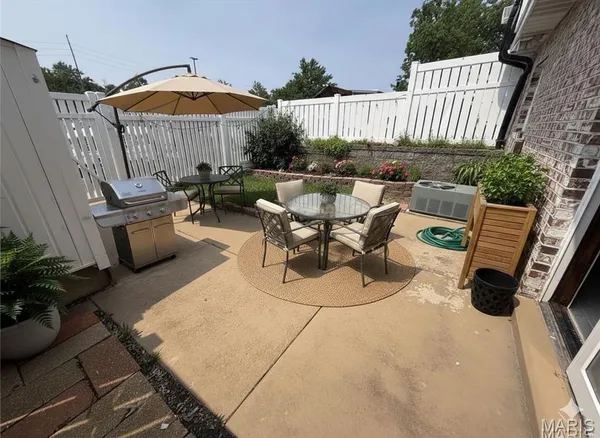 $145,900 | 846 Dumont Place, St. Louis, MO 63125