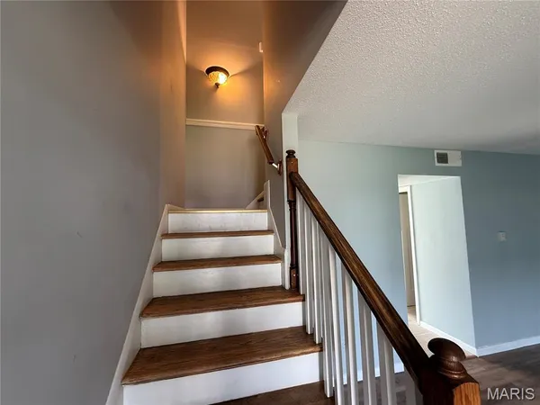 $139,900 | 846 Dumont Place, St. Louis, MO 63125