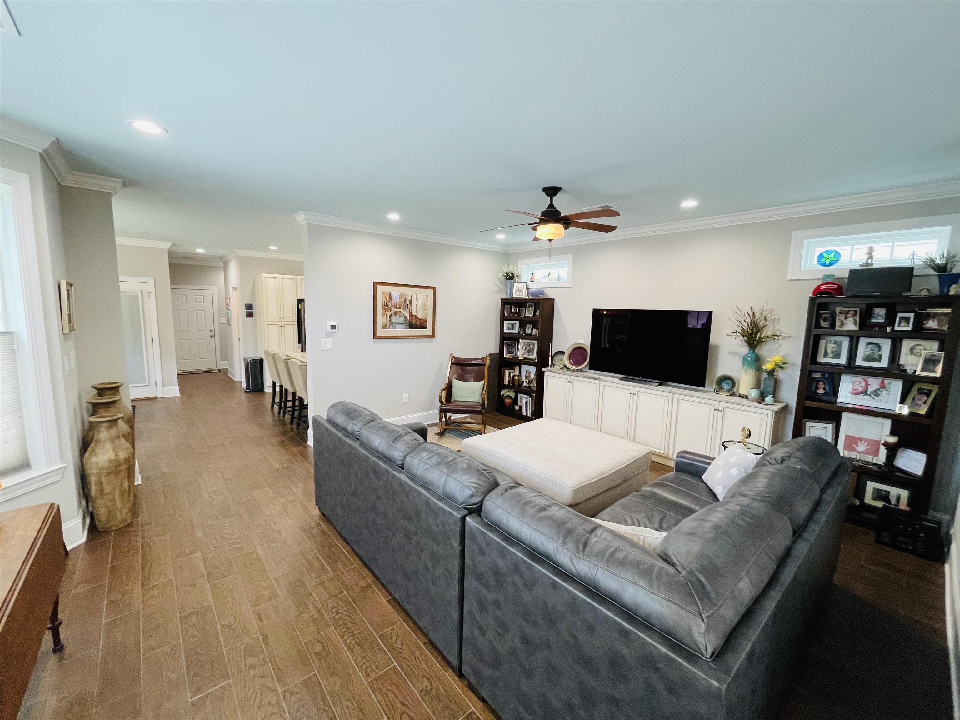 1328 Rue De Jean Avenue Myrtle Beach, SC 29579 - Photo 3 of 35 Gallery Image 3