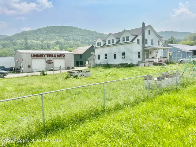 $135,000 | 536 Old Rte 11, New Milford, PA 18834