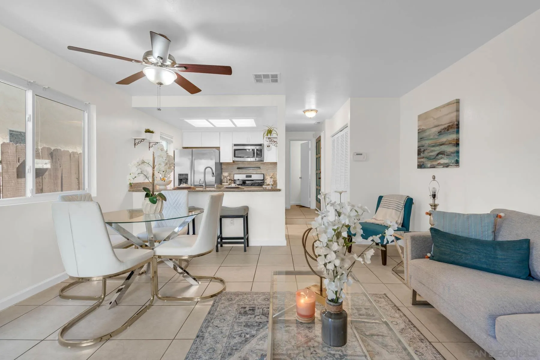 638 Pecos Street Spring Valley, CA 91977 - Photo 3 of 21 Gallery Image 3