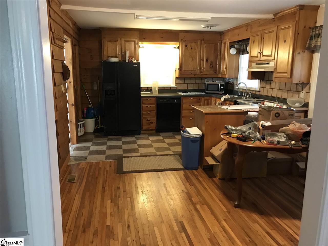 731 Farrs Bridge Road Greenville, SC 29611 - Photo 2 of 12 Gallery Image 2