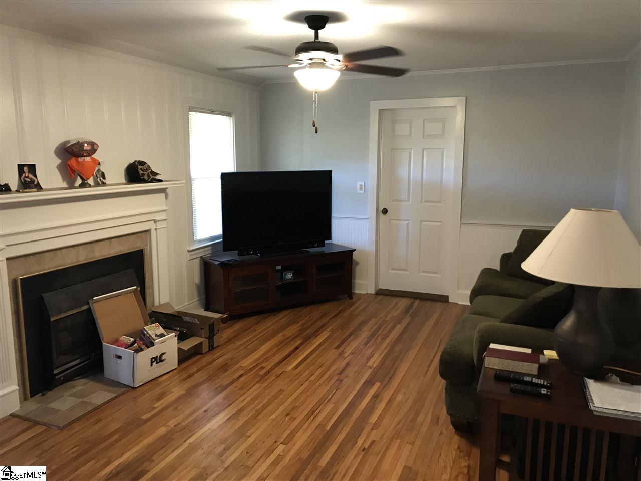 731 Farrs Bridge Road Greenville, SC 29611 - Photo 3 of 12 Gallery Image 3