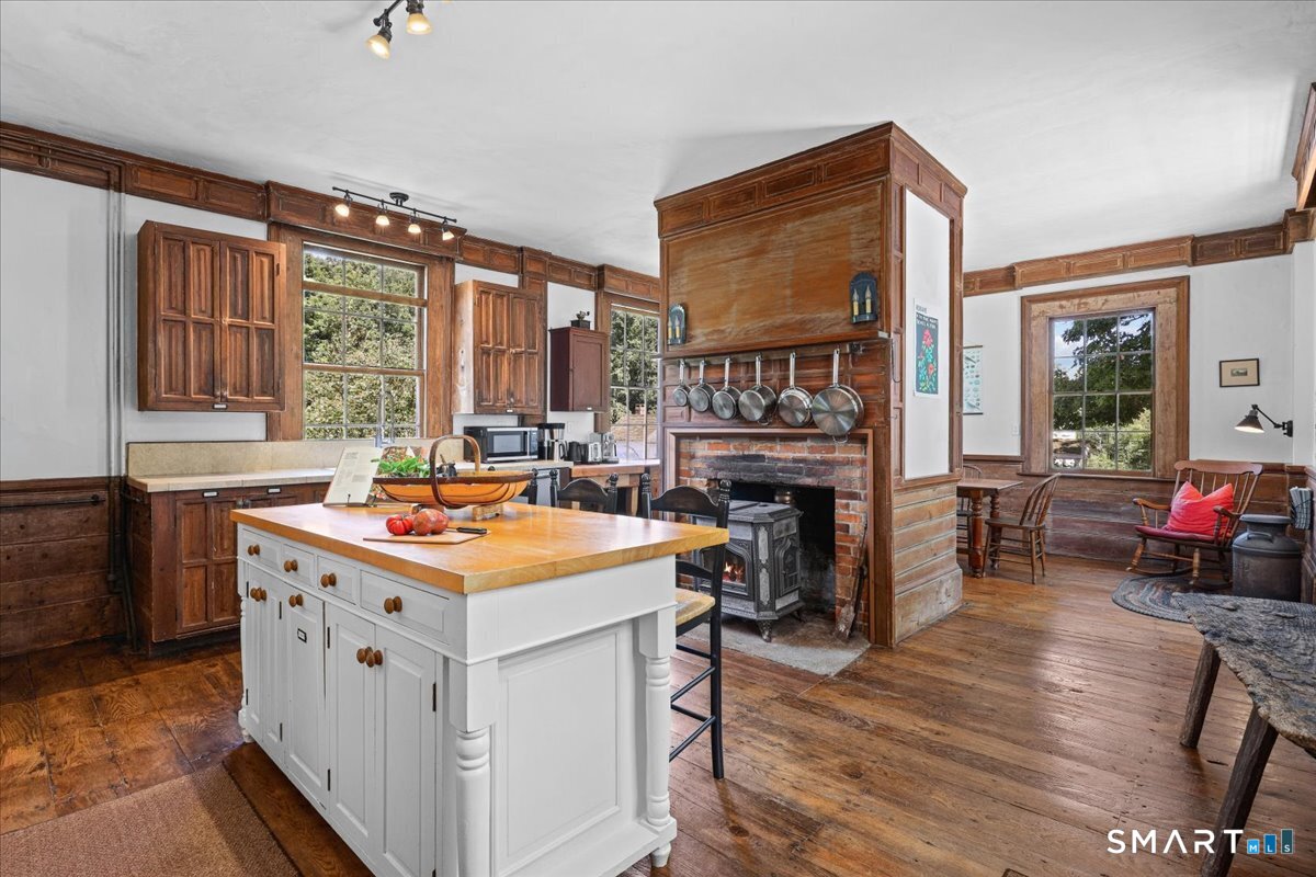 11 John Read Road Redding, CT 06896 - Photo 22 of 40 Gallery Image 22