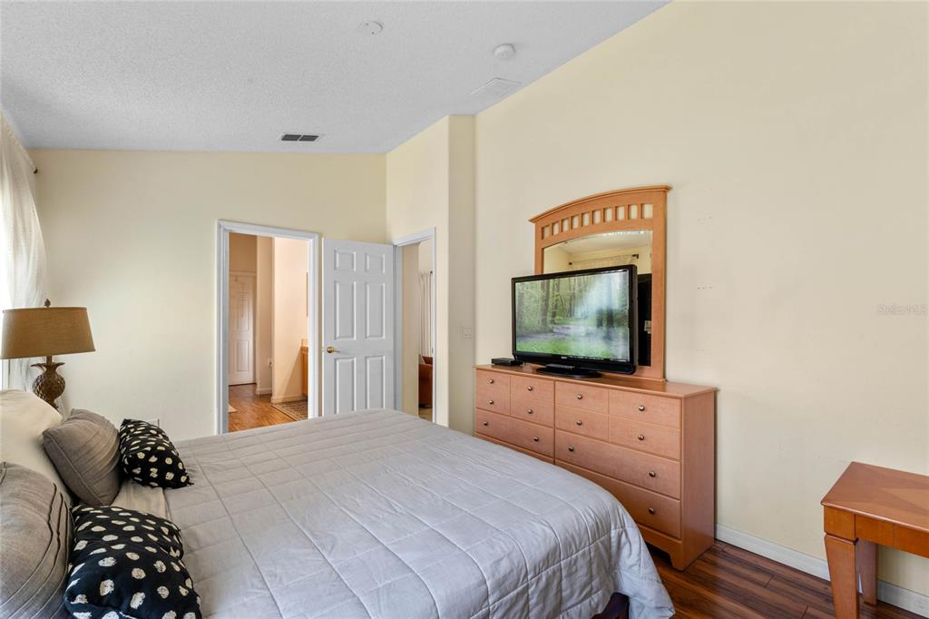 2677 Oneida Loop Kissimmee, FL 34747 - Photo 11 of 27 Gallery Image 11