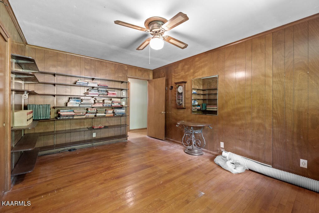 837 West Outer Drive Oak Ridge, TN 37830 - Photo 31 of 40 Gallery Image 31