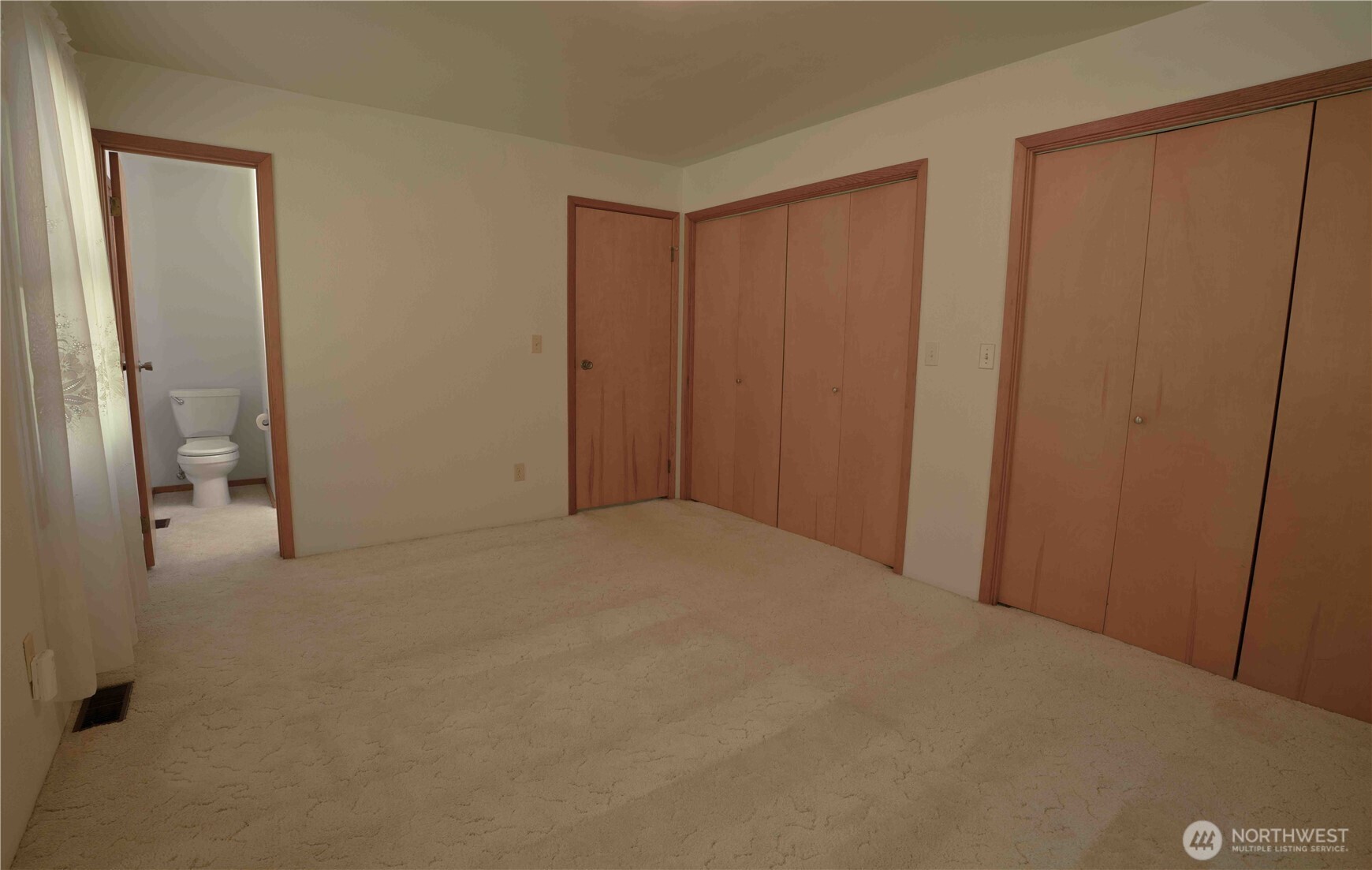 293154 Highway 101 Quilcene, WA 98376 - Photo 14 of 40 a view of an empty room