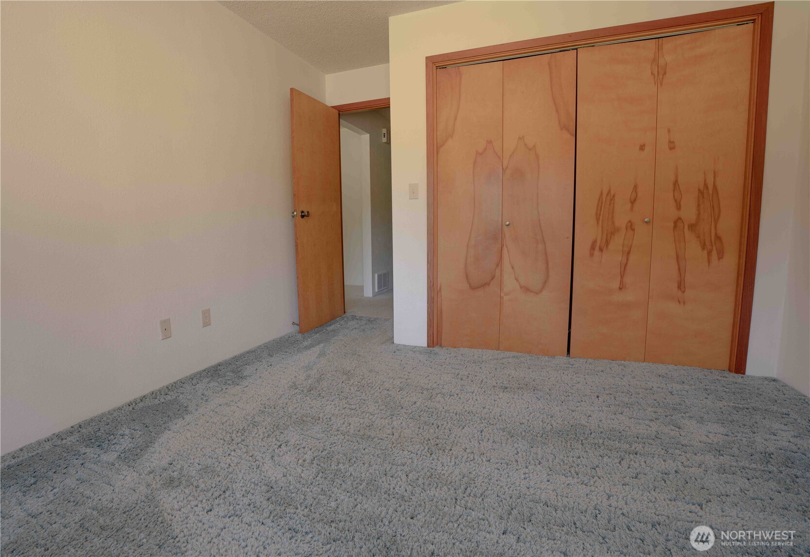 293154 Highway 101 Quilcene, WA 98376 - Photo 17 of 40 a view of an empty room