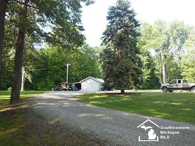 7350 Secor Road Petersburg, MI 49270 - Photo 5 of 25 20444552-4.JPG