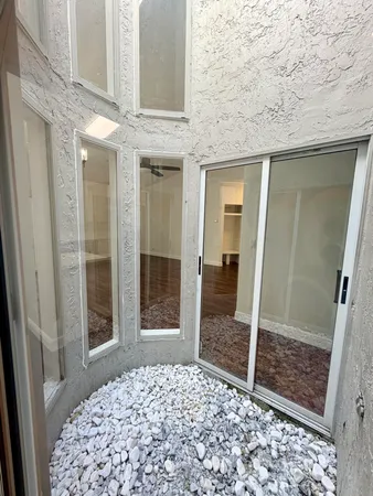 $3,900 | 6657 Stratford Drive, Parkland, FL 33067