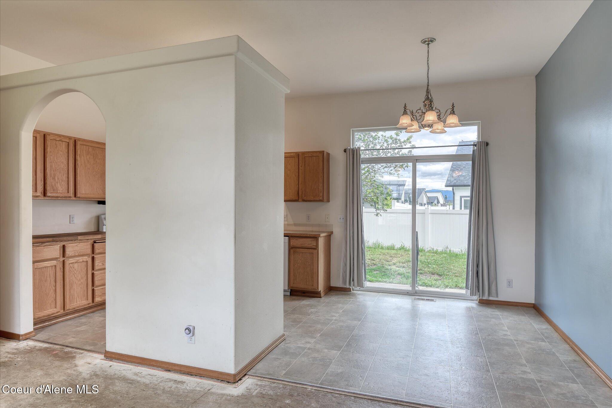 2513 West Timberlake Loop Coeur D'Alene, ID 83815 - Photo 5 of 31 07-129014741