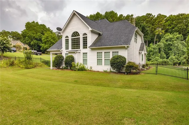 $430,000 | 103 Thornbrook Court, Carrollton, GA 30116