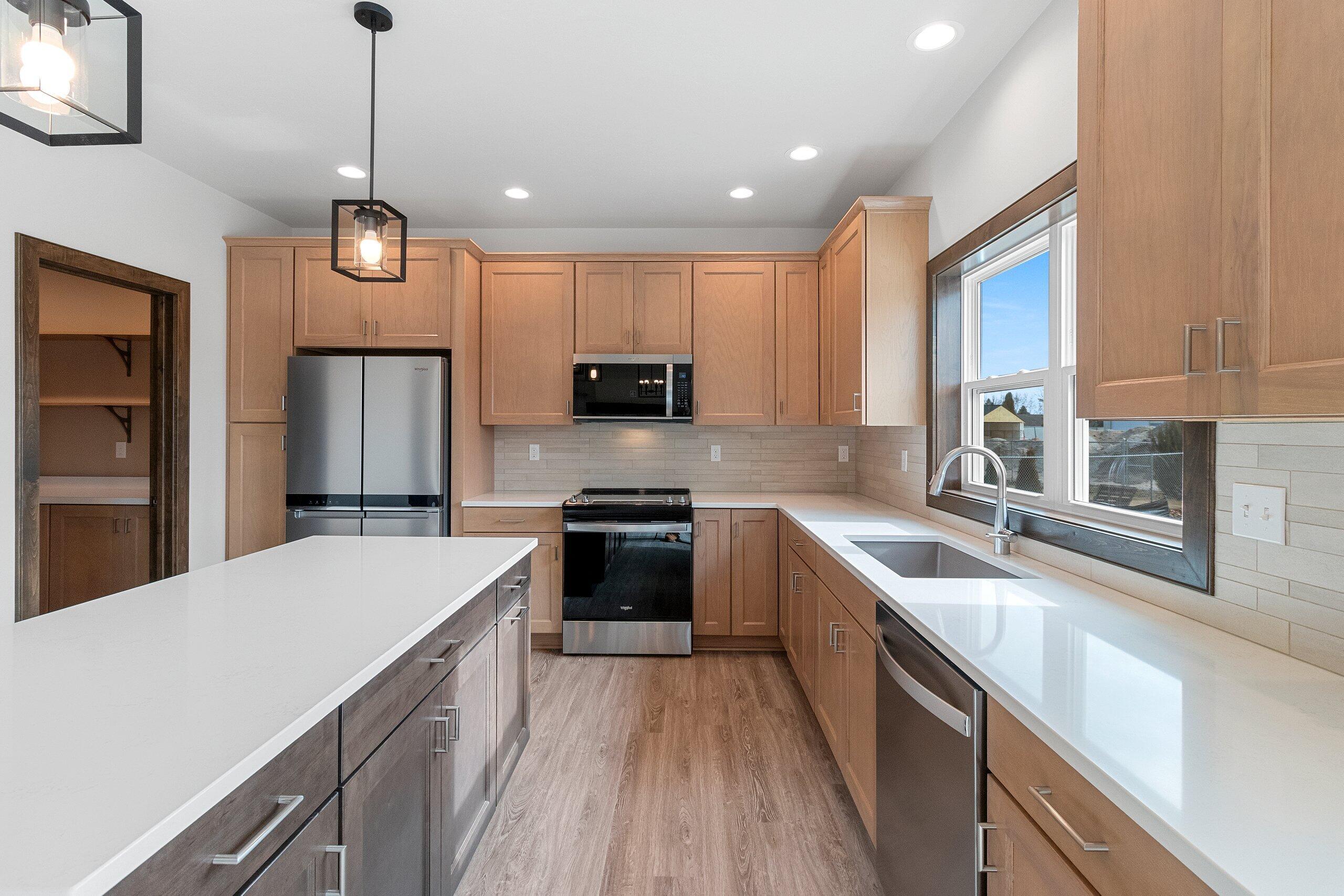 4631 Ridge Court Manitowoc, WI 54220 - Photo 12 of 49 IMG_1304.JPG-SMALL