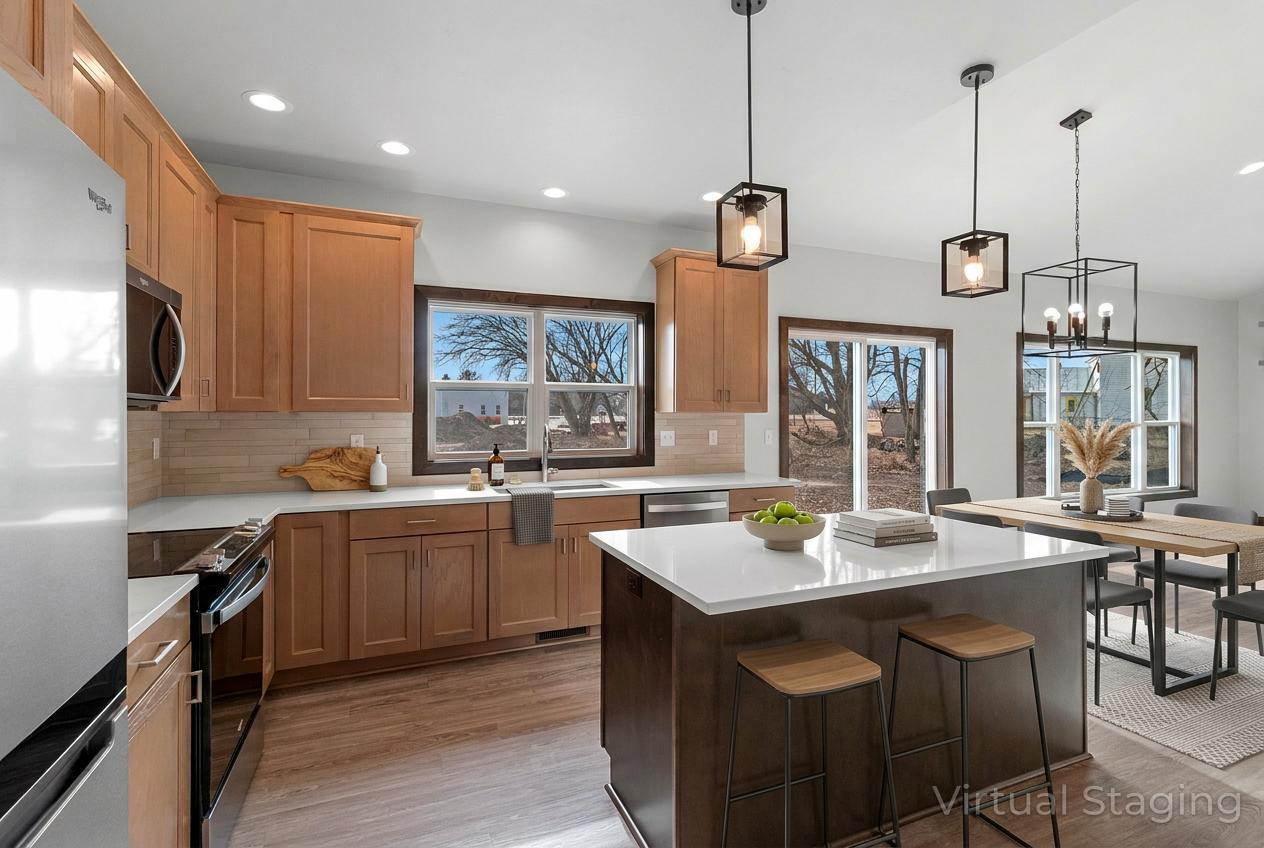 4631 Ridge Court Manitowoc, WI 54220 - Photo 15 of 49 collov-ai_20260304102722_5ehab3