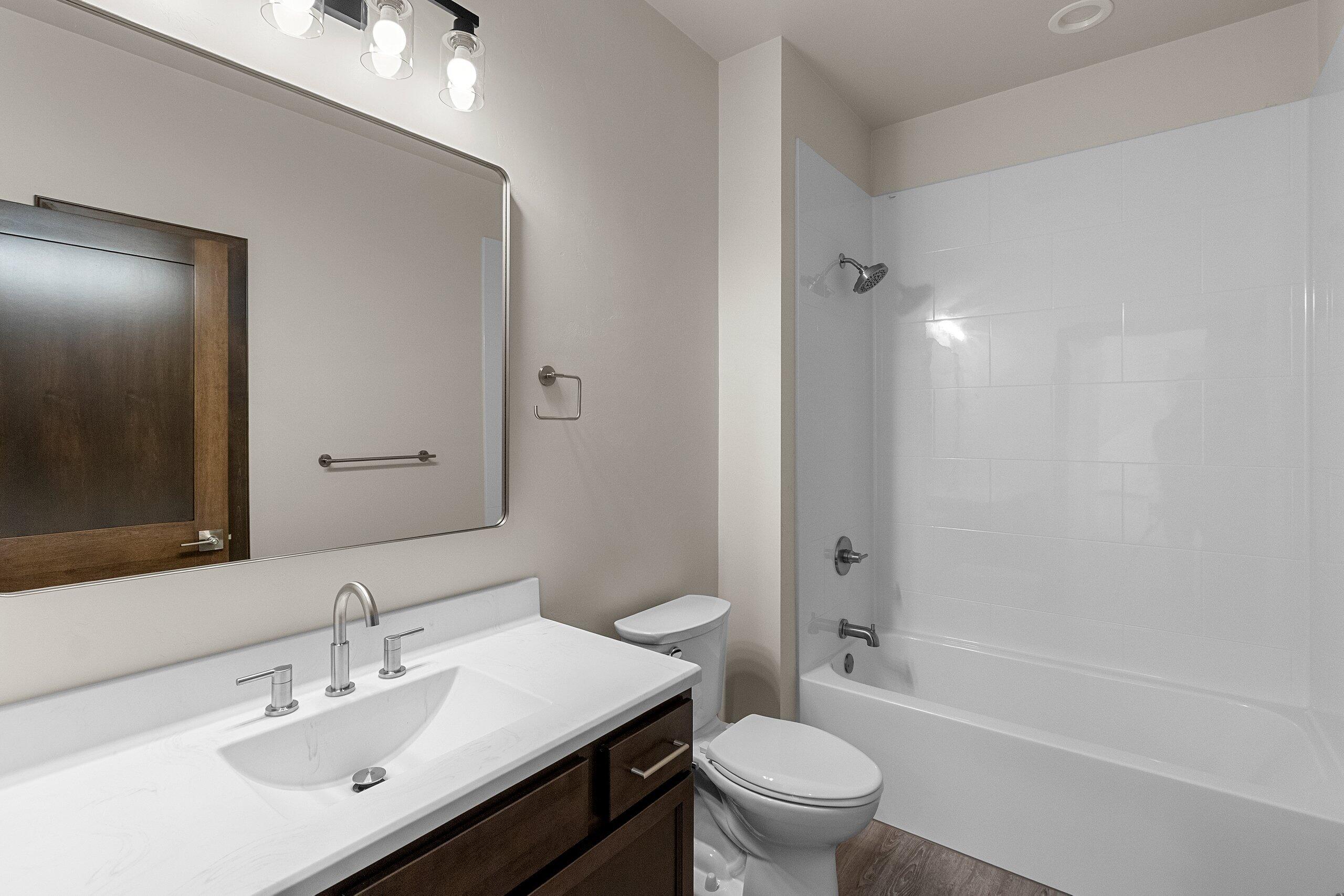 4631 Ridge Court Manitowoc, WI 54220 - Photo 27 of 49 IMG_1463.JPG-SMALL