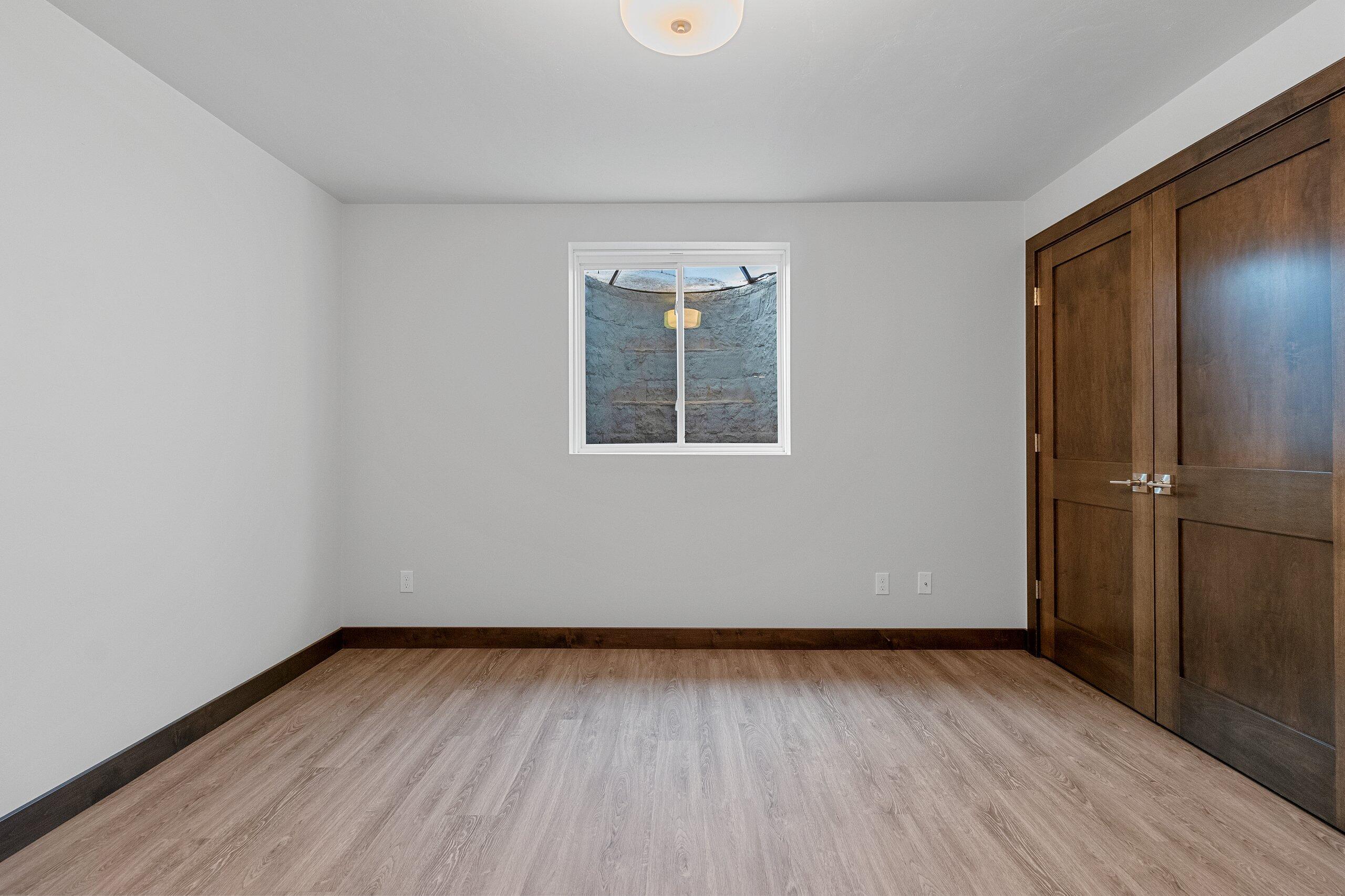 4631 Ridge Court Manitowoc, WI 54220 - Photo 40 of 49 IMG_1484.JPG-SMALL