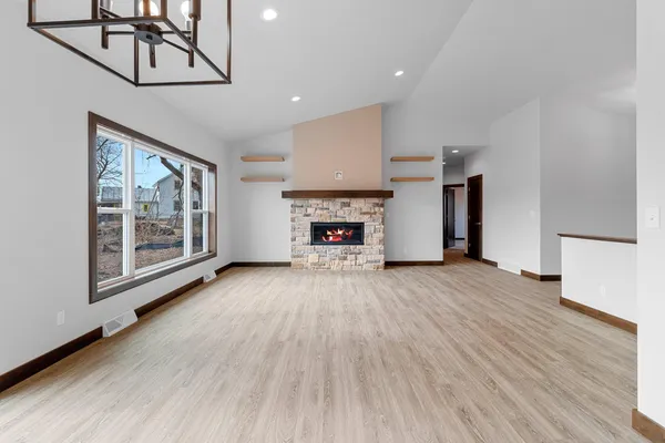 $549,900 | 4631 Ridge Court, Manitowoc, WI 54220