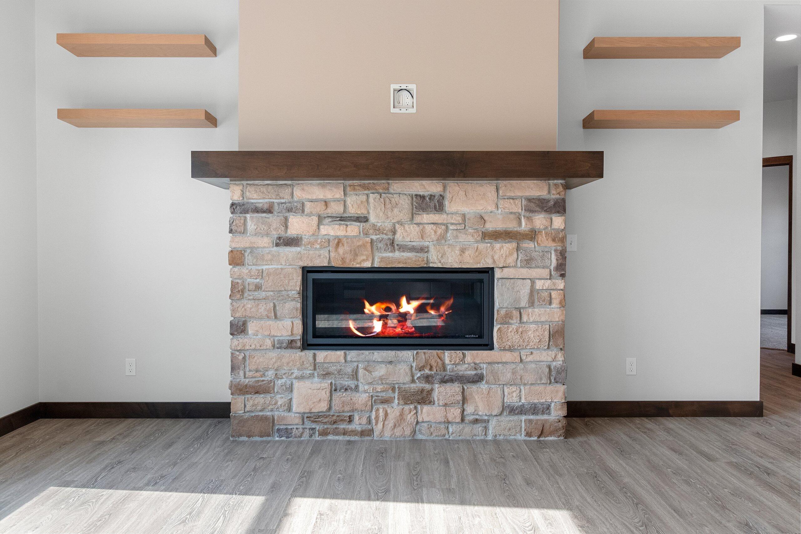 4631 Ridge Court Manitowoc, WI 54220 - Photo 10 of 49 IMG_1366.JPG-SMALL