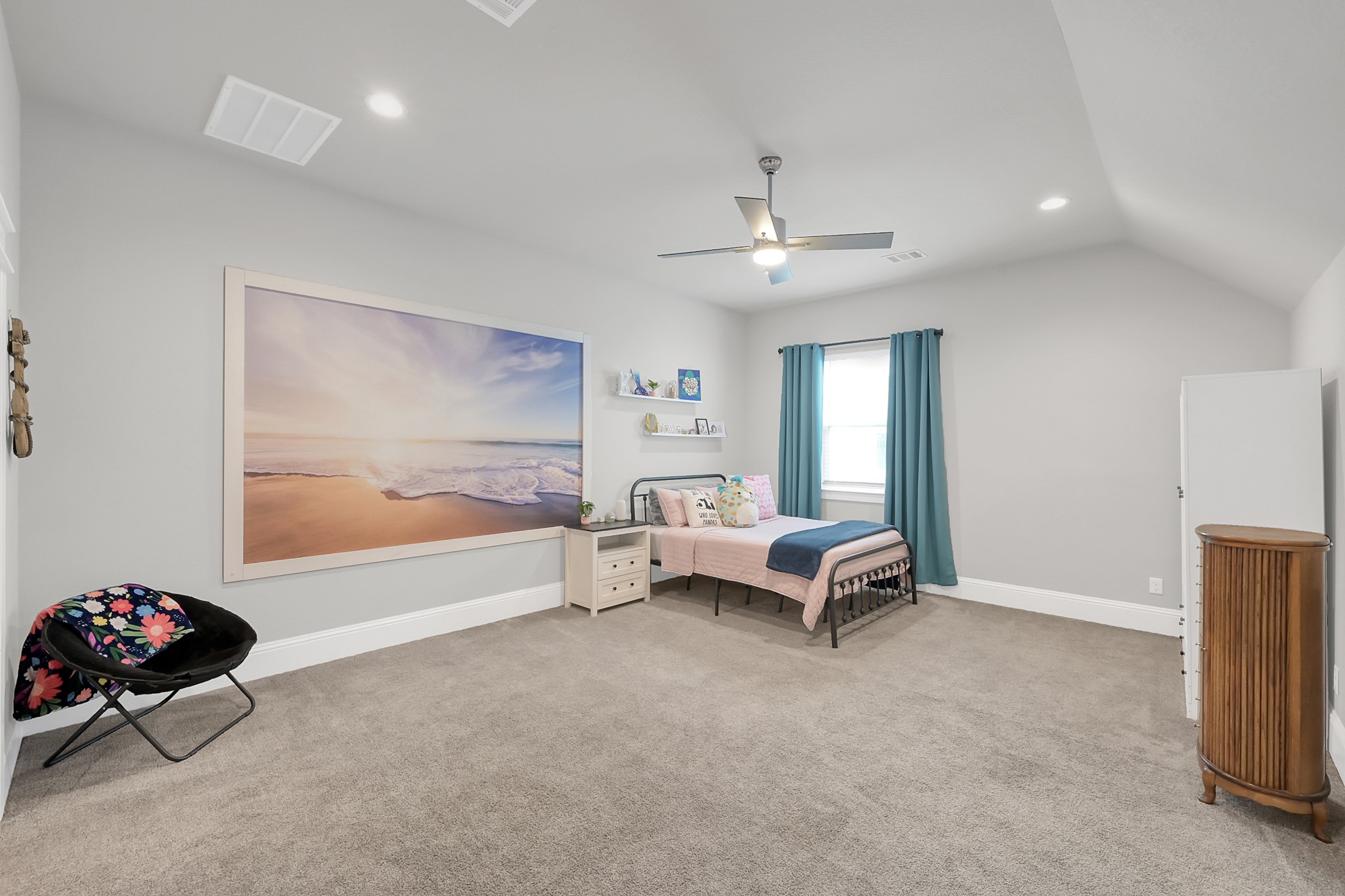 2223 Pintail Lane Conroe, TX 77384 - Photo 25 of 39 Upstairs Flex space is a great 4th Bedroom