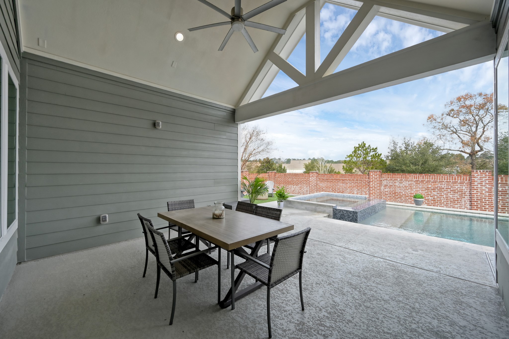 2223 Pintail Lane Conroe, TX 77384 - Photo 28 of 39 Lovely Covered Patio