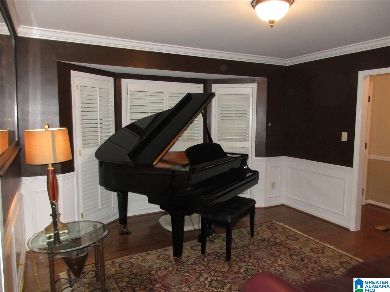 181 Oakmont Road Birmingham, AL 35244 - Photo 7 of 32