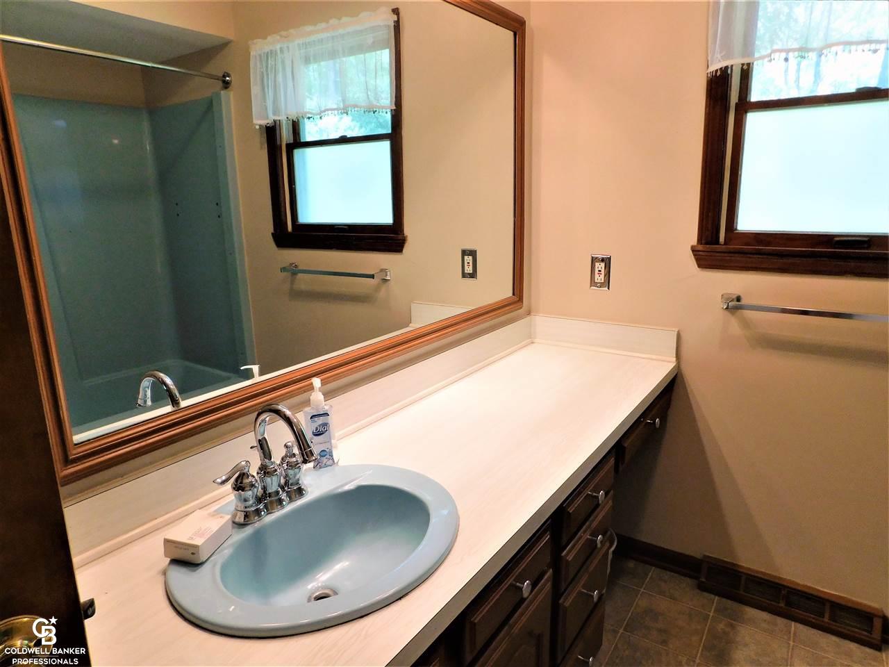 5202 Fitzgerald Road St. Clair, MI 48079 - Photo 30 of 35 50051471-29.JPG