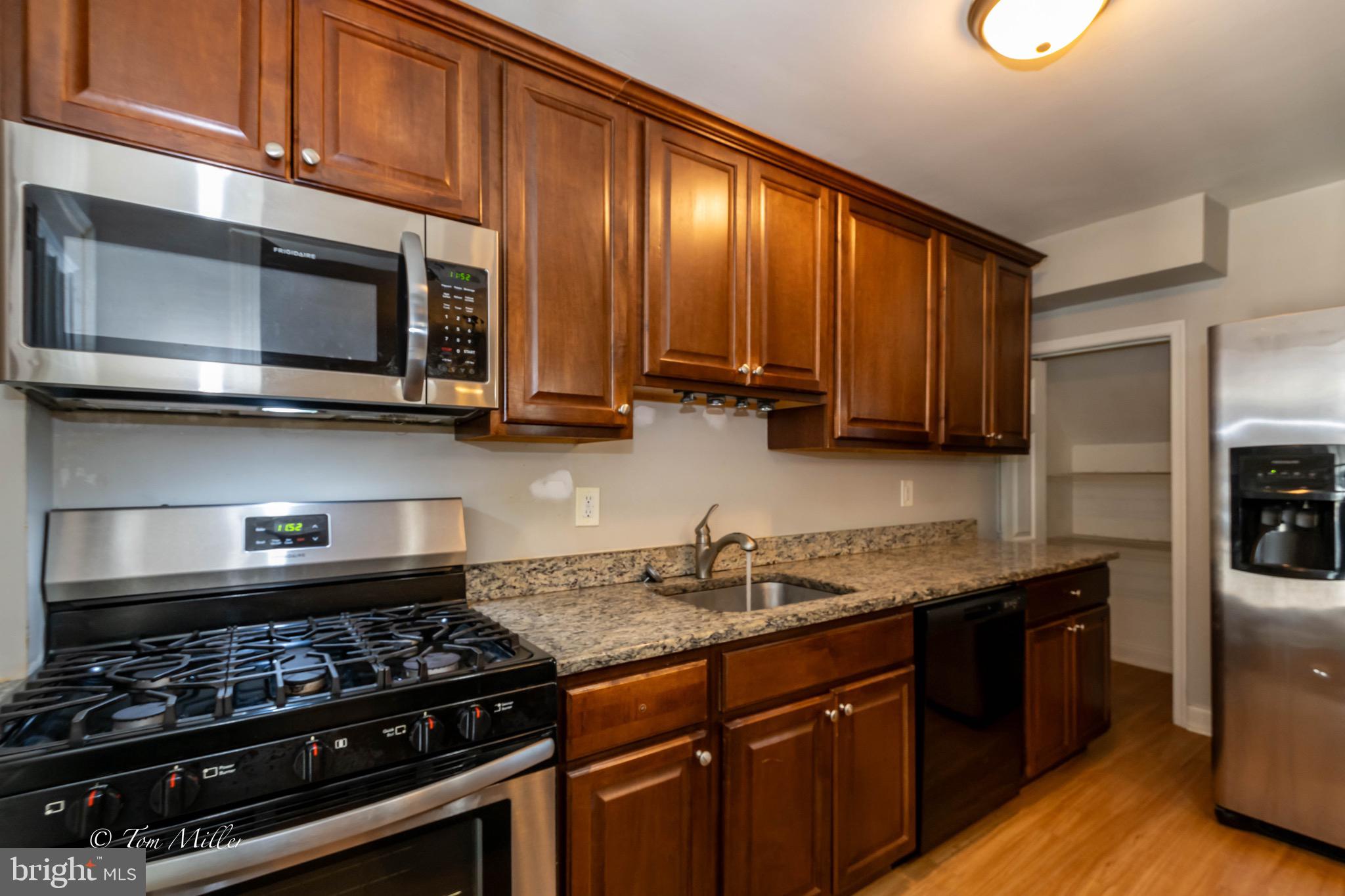 3239 North Point Road Dundalk, MD 21222 - Photo 8 of 41