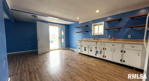 $110,000 | 404 North Oak Street, Loraine, IL 62349