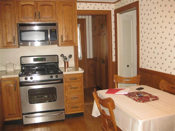 43 Shirley Road Waltham, MA 02452 - Photo 2 of 14 Gallery Image 2
