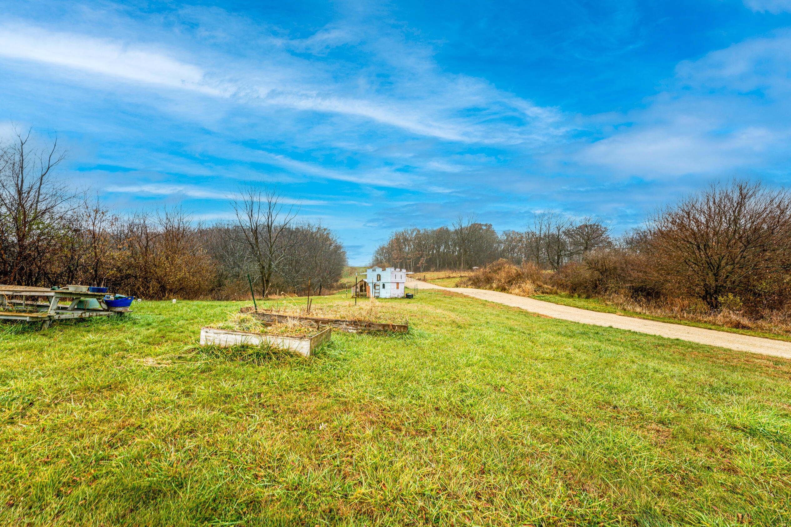 W8320 Springwood Lane Delavan, WI 53115 - Photo 21 of 25 Photo (6)