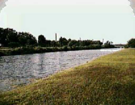 450 Northwest 20th Street, Unit 310 Boca Raton, FL 33487 - Photo 1 of 1 Primary Photo