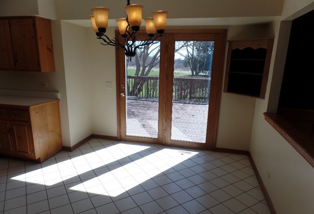 1953 Slippery Rock Road Naperville, IL 60565 - Photo 8 of 18