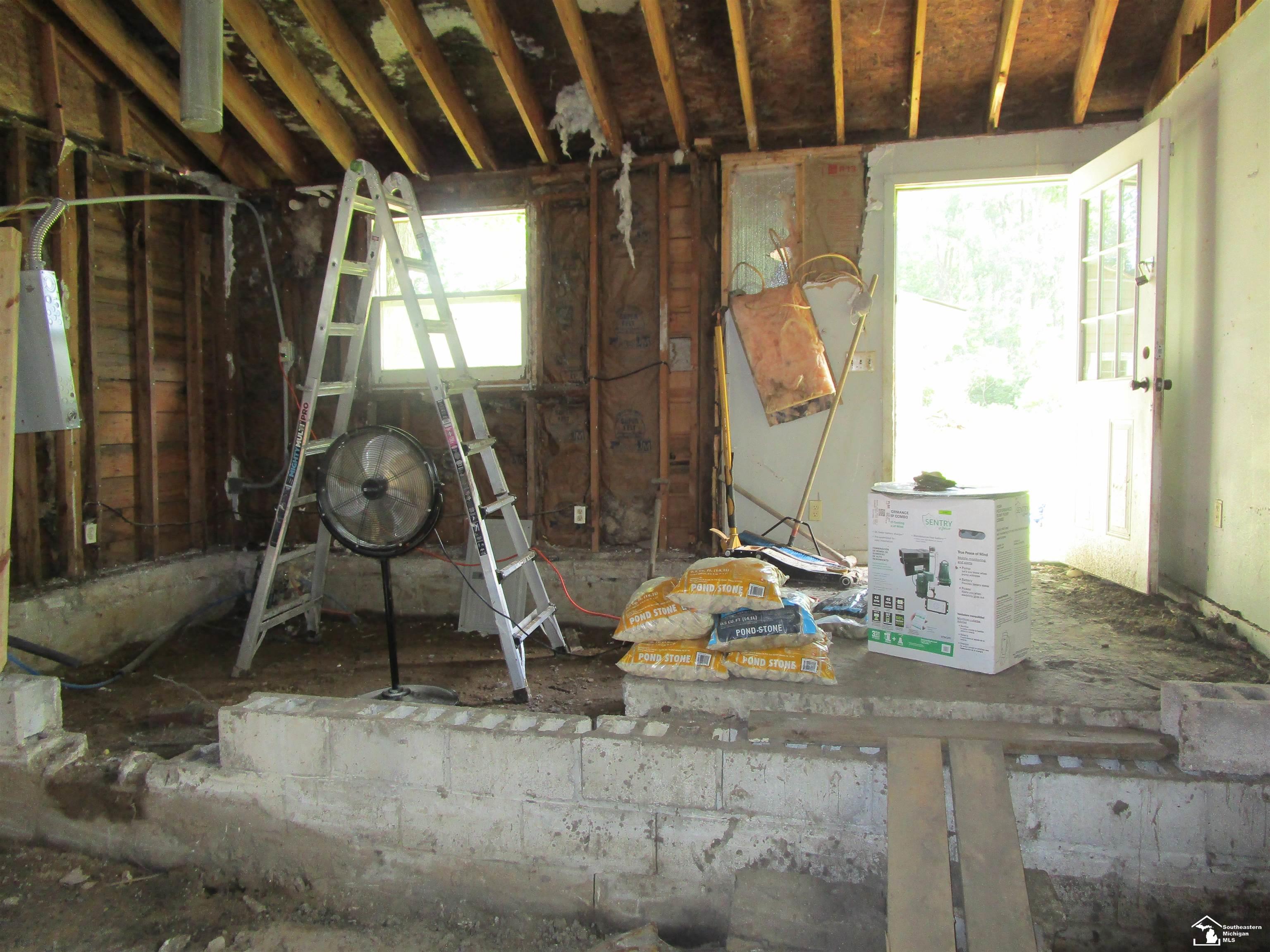3450 Swartz Road La Salle, MI 48145 - Photo 8 of 16