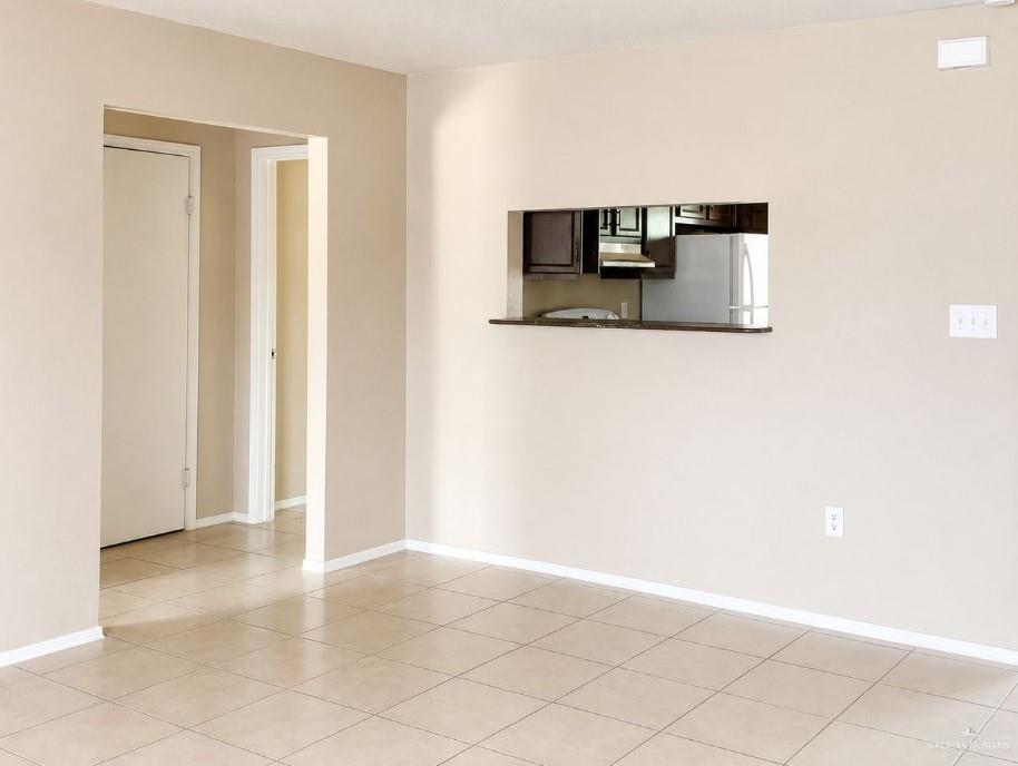 171 North Old El Sauz Road Rio Grande City, TX 78582 - Photo 4 of 15 Gallery Image 4