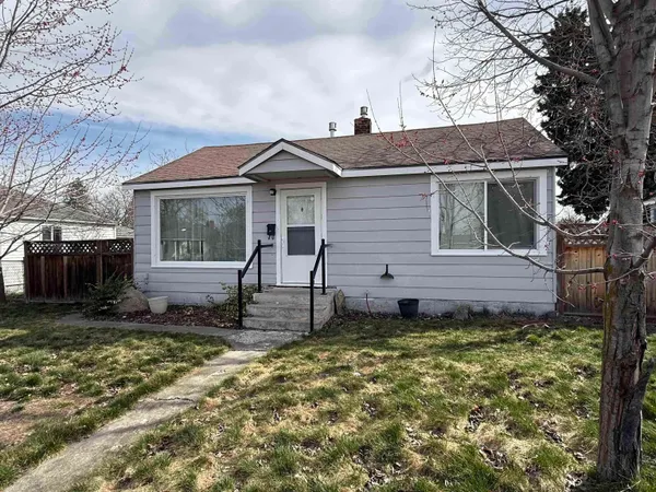 $319,999 | 5214 North Belt Street, Spokane, WA 99205