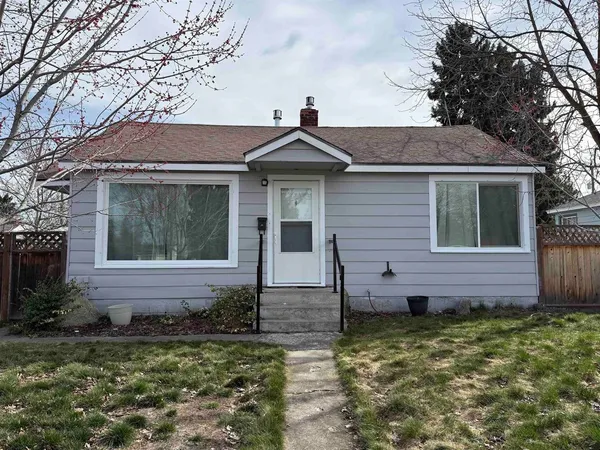 $319,999 | 5214 North Belt Street, Spokane, WA 99205