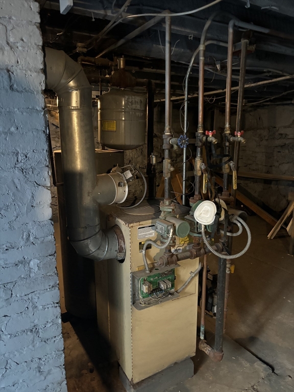 9 Pleasant Terrace Worcester, MA 01609 - Photo 25 of 27 a view of a storage room