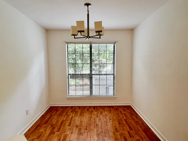$2,200 | 352 Sandpiper Drive, Unit G, Mount Pleasant, SC 29464