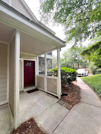 $2,200 | 352 Sandpiper Drive, Unit G, Mount Pleasant, SC 29464