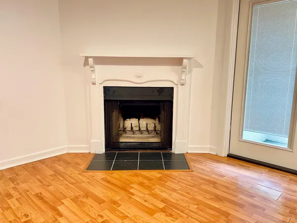 $2,200 | 352 Sandpiper Drive, Unit G, Mount Pleasant, SC 29464