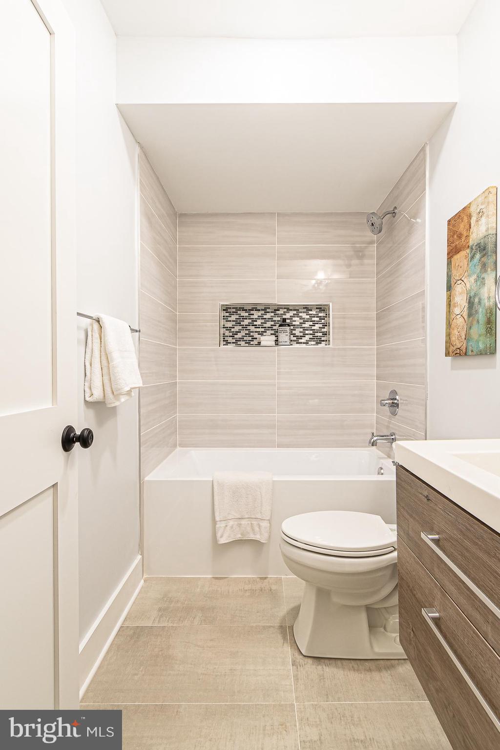 517 Rittenhouse Street Northwest Washington, DC 20011 - Photo 36 of 45