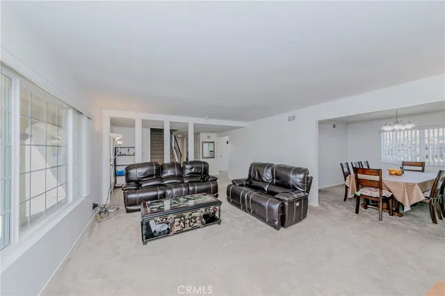 $1,170,000 | 2401 El Portal Way, Oxnard, CA 93035