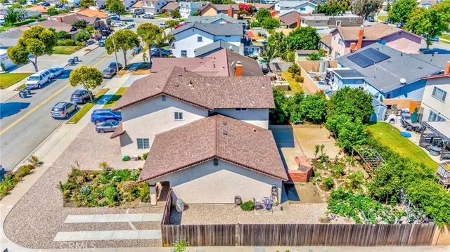 $1,170,000 | 2401 El Portal Way, Oxnard, CA 93035