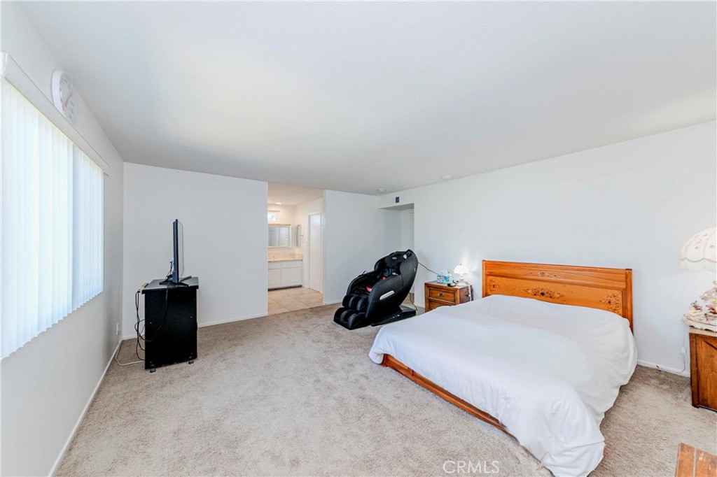 2401 El Portal Way Oxnard, CA 93035 - Photo 31 of 62