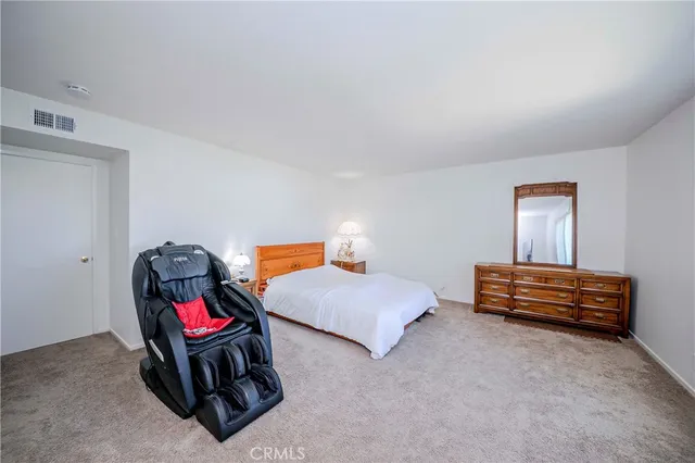 $1,170,000 | 2401 El Portal Way, Oxnard, CA 93035