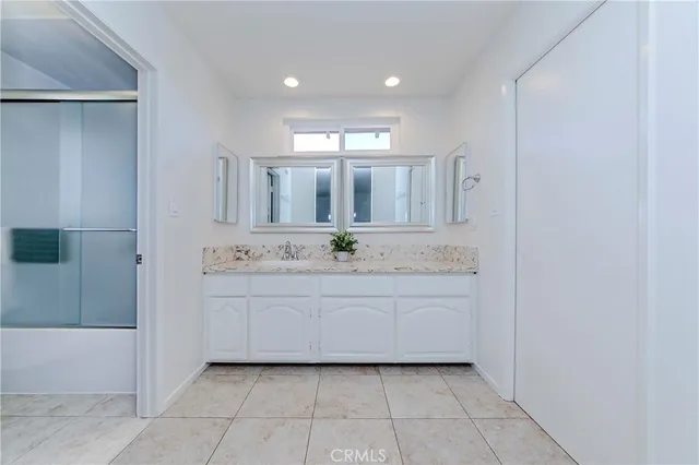 $1,170,000 | 2401 El Portal Way, Oxnard, CA 93035