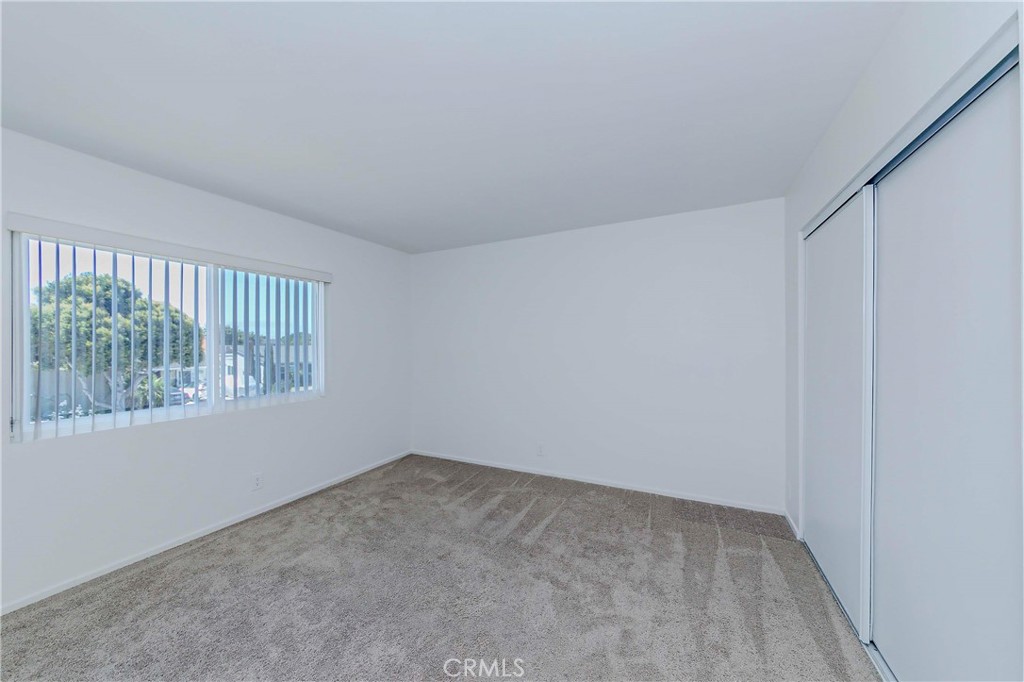 2401 El Portal Way Oxnard, CA 93035 - Photo 45 of 62